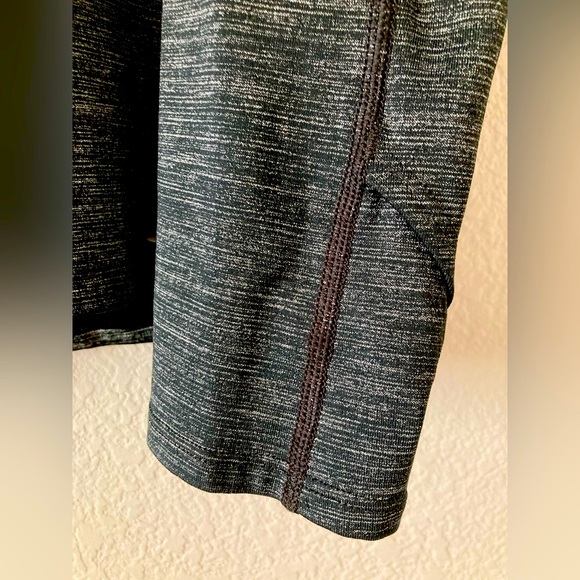 Under Armour Heathered Running Cold Gear Zip Pullover Sweater Jacket Women’s M - Picture 6 of 13